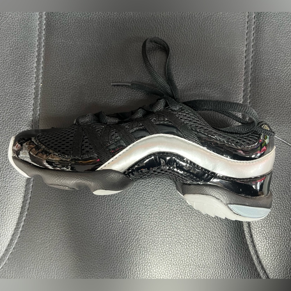 Bloch Wave Dance Hip Hop Sneaker